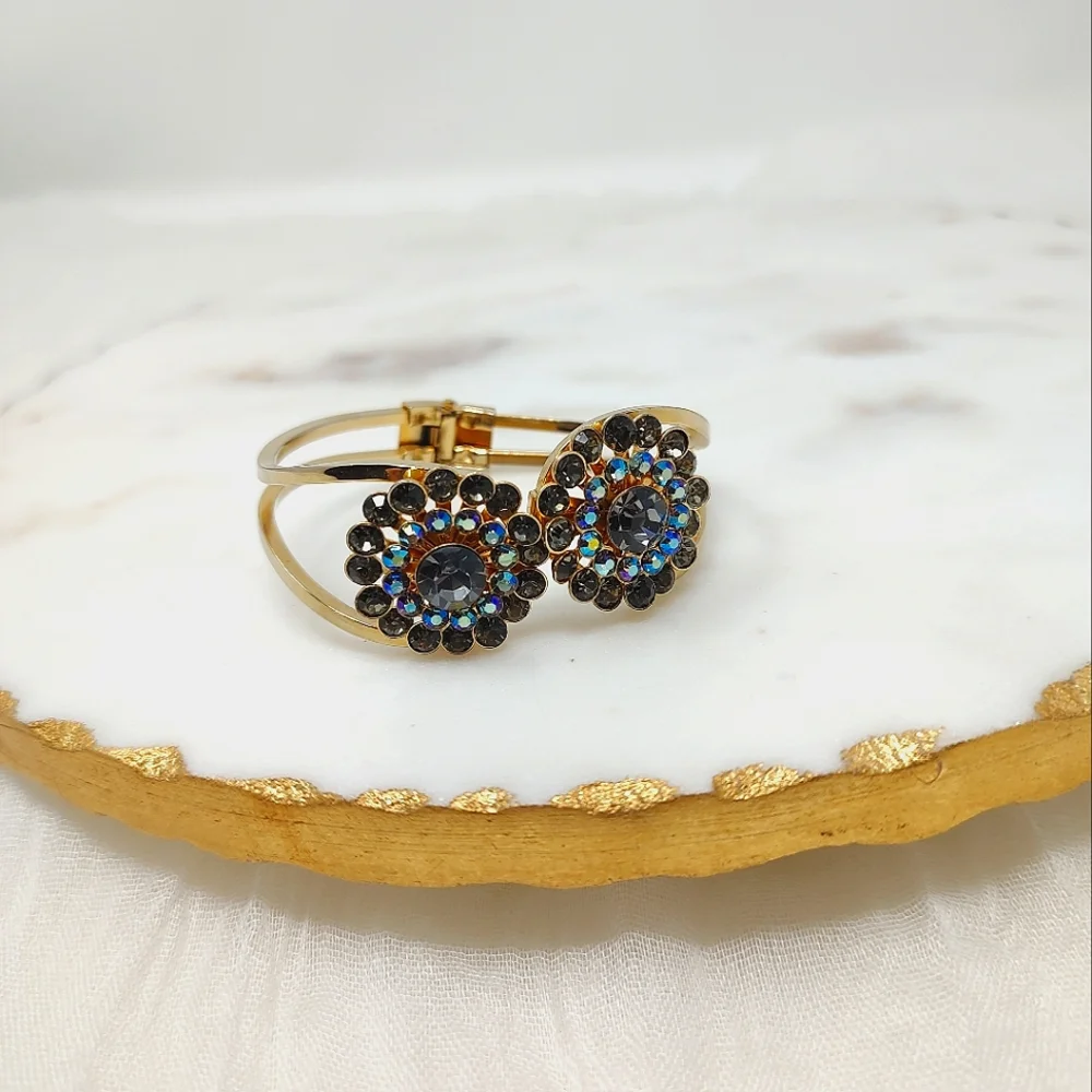 Elegant Gold and Aurora Borealis Magnetic Clasp Bracelet